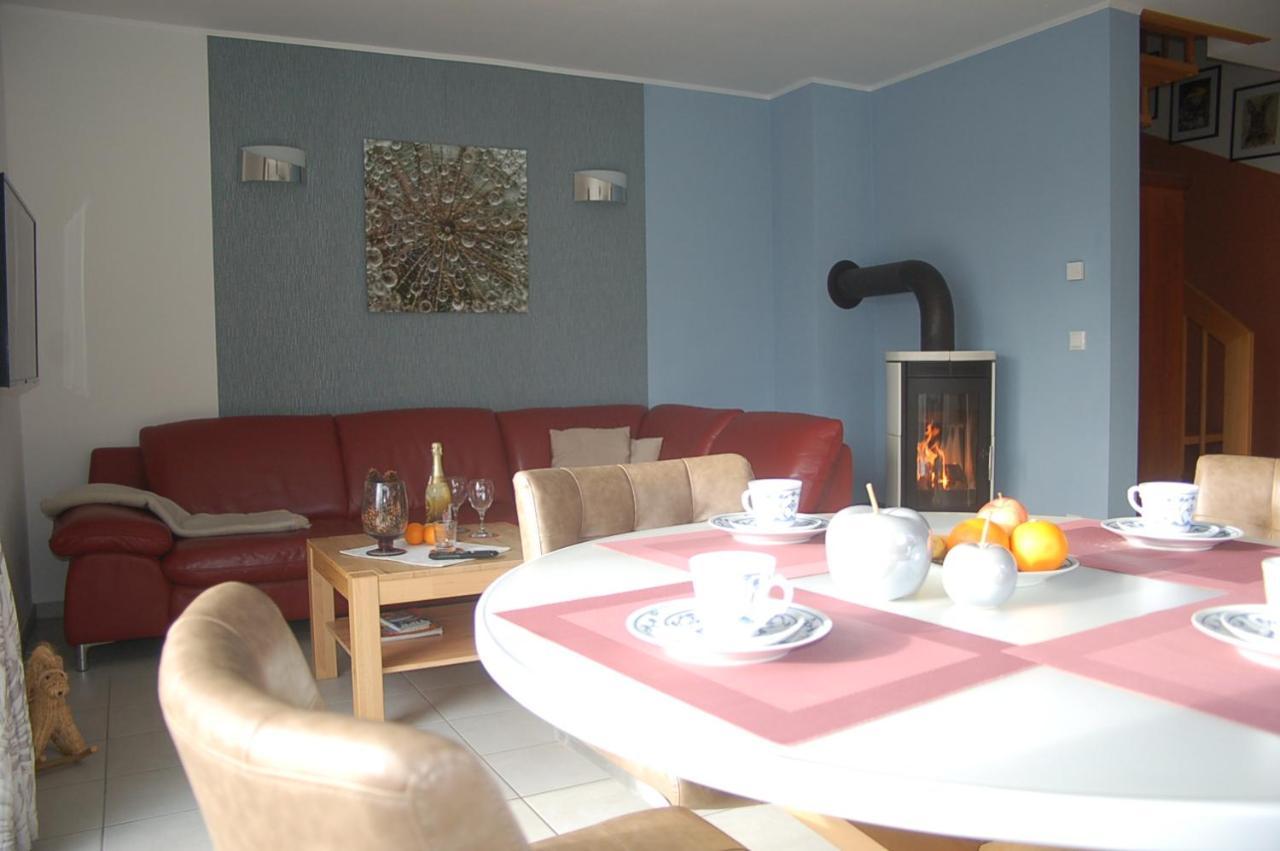 Behagliches Ferienhaus Zaunkoenig -Mit Kamin Und Sauna Tanne Buitenkant foto