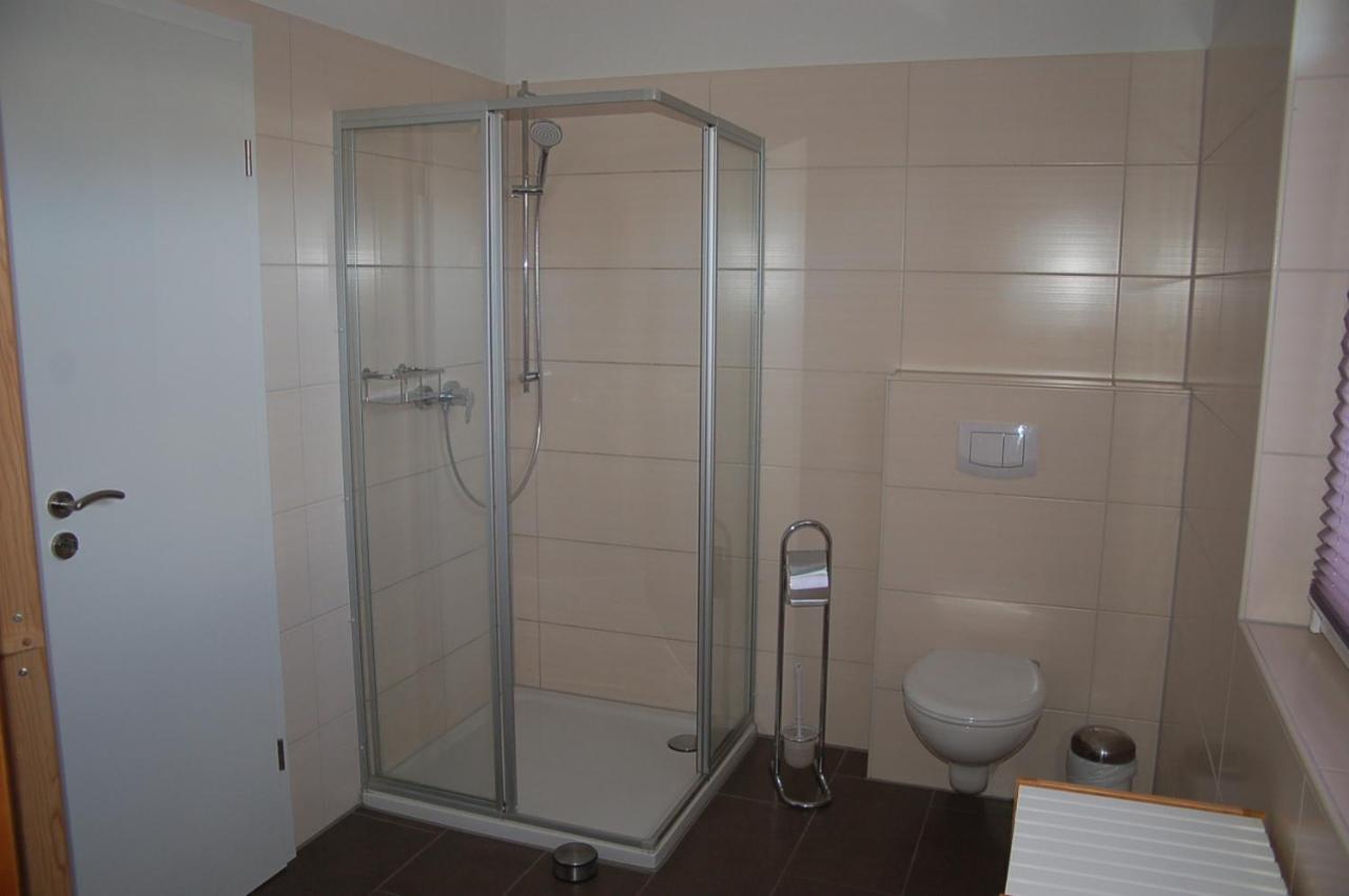 Behagliches Ferienhaus Zaunkoenig -Mit Kamin Und Sauna Tanne Buitenkant foto