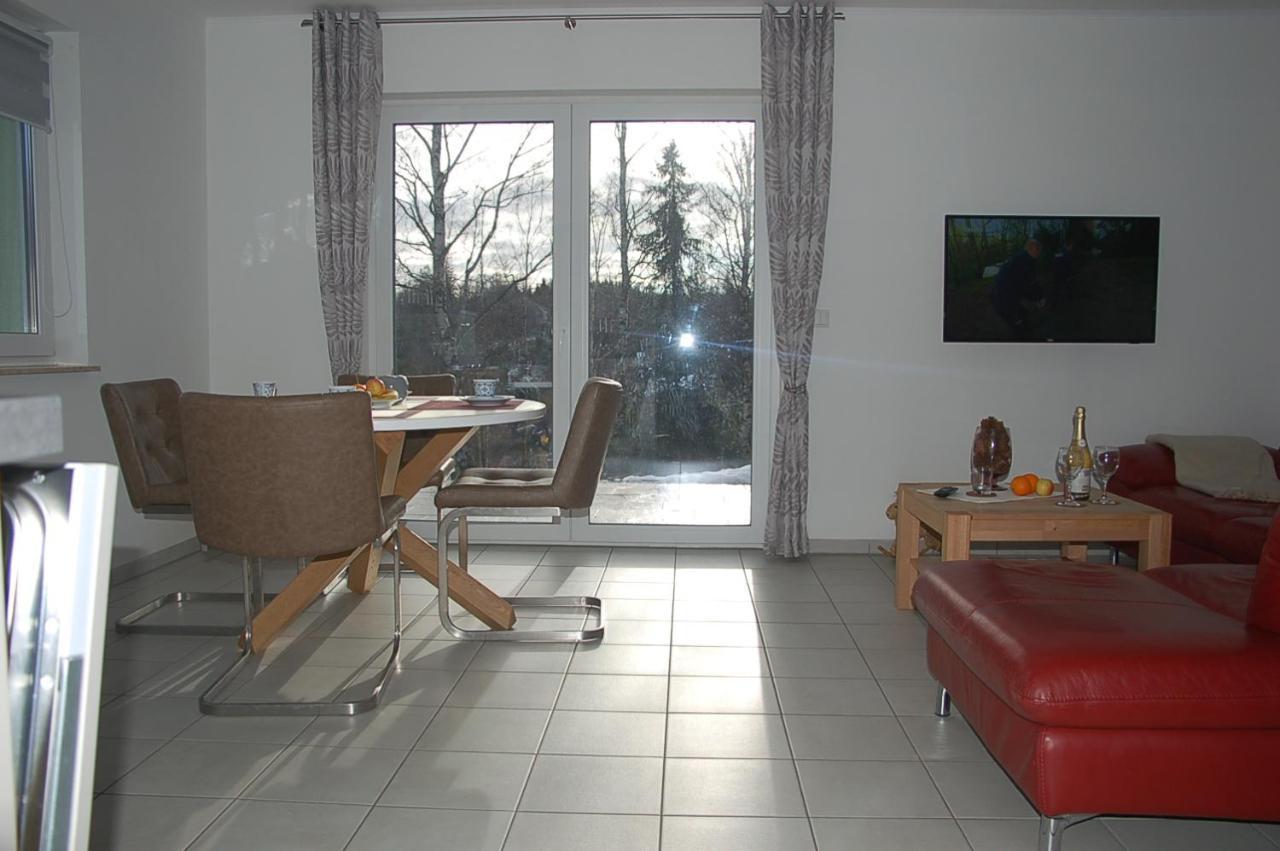 Behagliches Ferienhaus Zaunkoenig -Mit Kamin Und Sauna Tanne Buitenkant foto