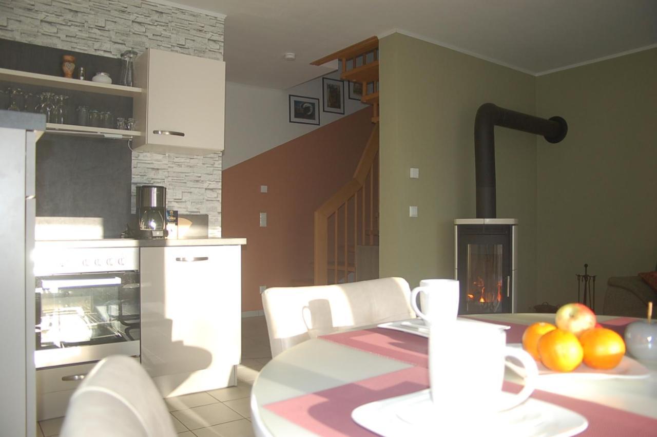 Behagliches Ferienhaus Zaunkoenig -Mit Kamin Und Sauna Tanne Buitenkant foto