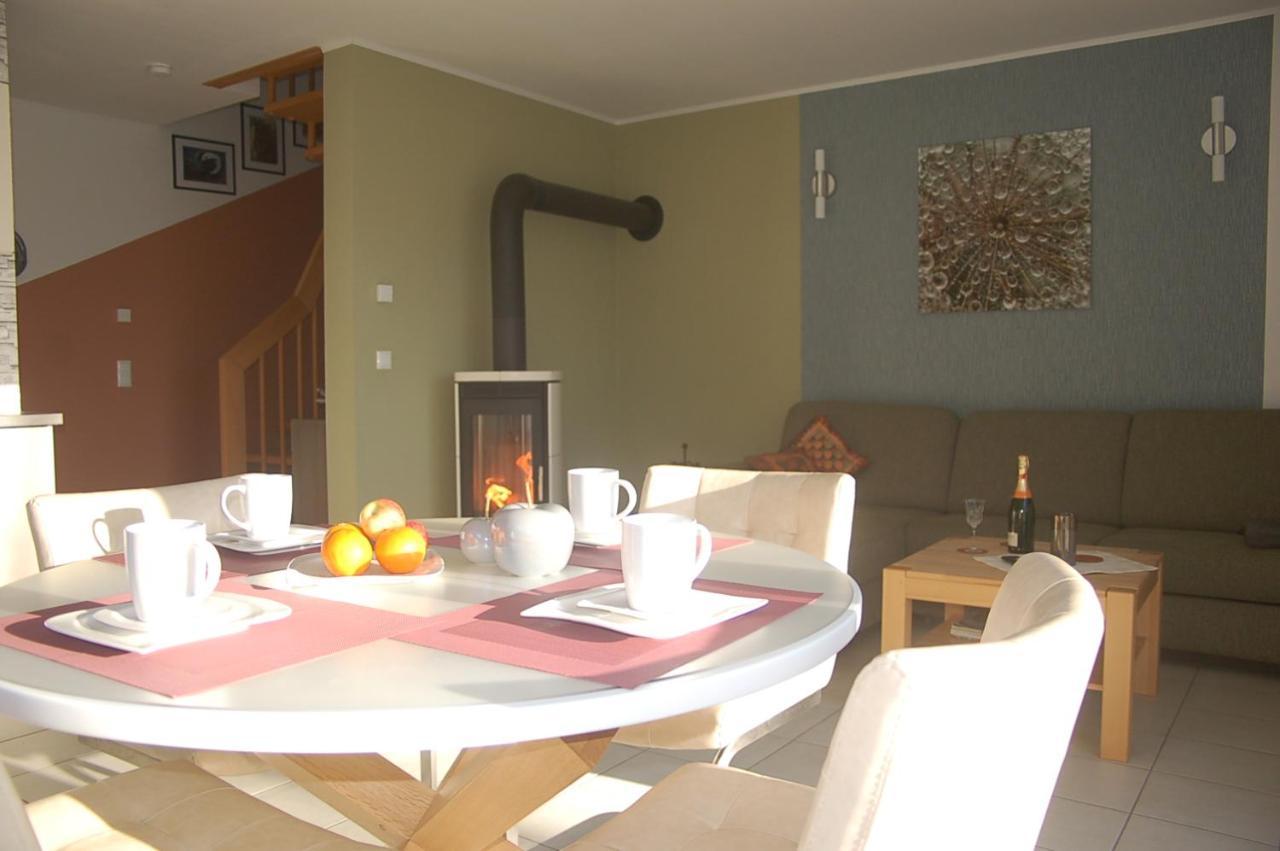 Behagliches Ferienhaus Zaunkoenig -Mit Kamin Und Sauna Tanne Buitenkant foto